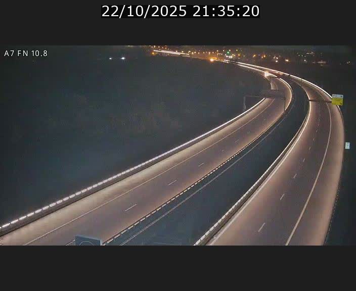 <h2>Caméra trafic Luxembourg - A7, Tunnel Gousselerbierg, sortie sud, direction rond-point Lorentzweiler (BK 10.8)</h2>