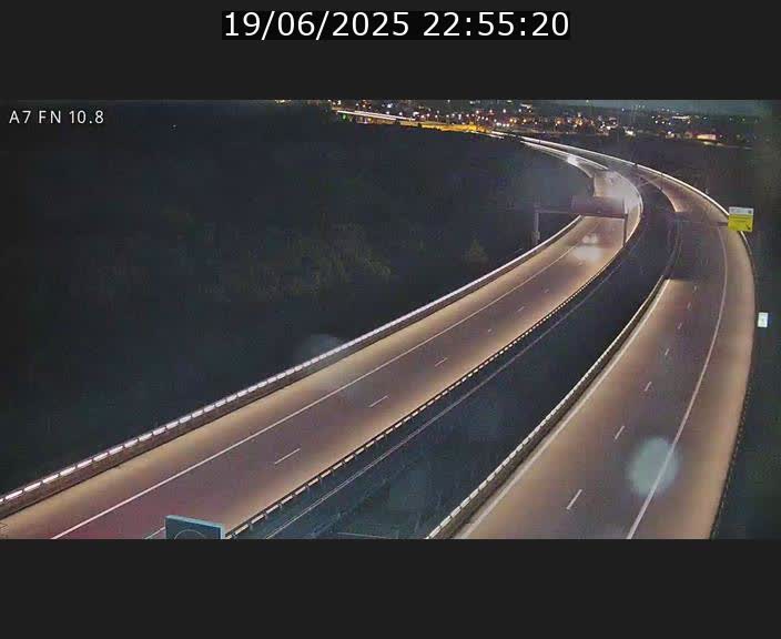 Caméra trafic Luxembourg - A7, Tunnel Gousselerbierg, sortie sud, direction rond-point Lorentzweiler (BK 10.8)