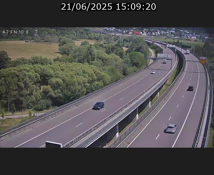<h2>Caméra trafic Luxembourg - A7, Tunnel Gousselerbierg, sortie sud, direction rond-point Lorentzweiler (BK 10.8)</h2>
