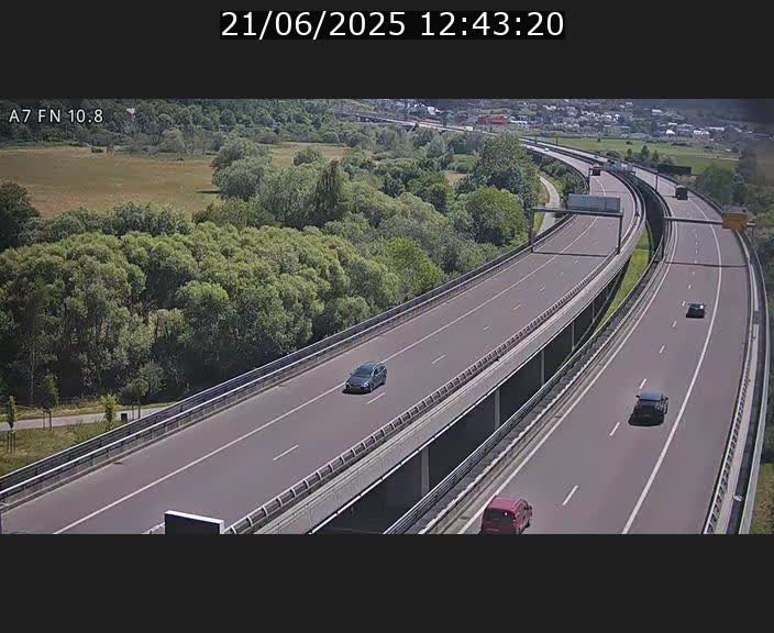 <h2>Caméra trafic Luxembourg - A7, Tunnel Gousselerbierg, sortie sud, direction rond-point Lorentzweiler (BK 10.8)</h2>