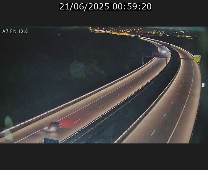 <h2>Caméra trafic Luxembourg - A7, Tunnel Gousselerbierg, sortie sud, direction rond-point Lorentzweiler (BK 10.8)</h2>