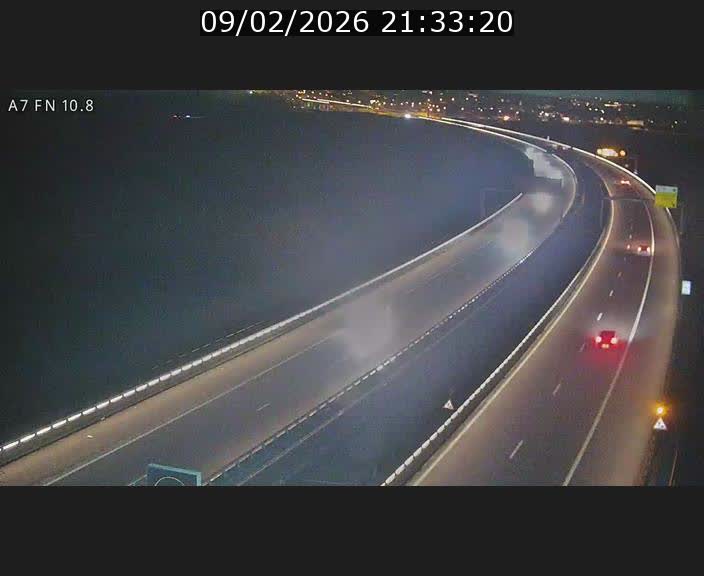 <h2>Caméra trafic Luxembourg - A7, Tunnel Gousselerbierg, sortie sud, direction rond-point Lorentzweiler (BK 10.8)</h2>