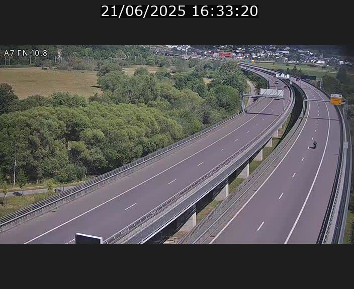 <h2>Caméra trafic Luxembourg - A7, Tunnel Gousselerbierg, sortie sud, direction rond-point Lorentzweiler (BK 10.8)</h2>