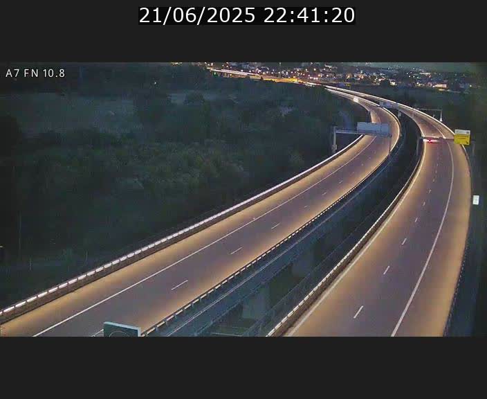 <h2>Caméra trafic Luxembourg - A7, Tunnel Gousselerbierg, sortie sud, direction rond-point Lorentzweiler (BK 10.8)</h2>