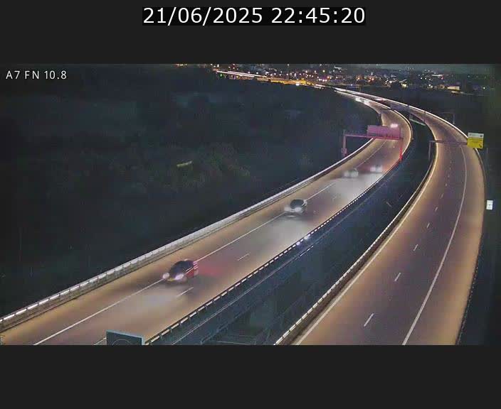 <h2>Caméra trafic Luxembourg - A7, Tunnel Gousselerbierg, sortie sud, direction rond-point Lorentzweiler (BK 10.8)</h2>