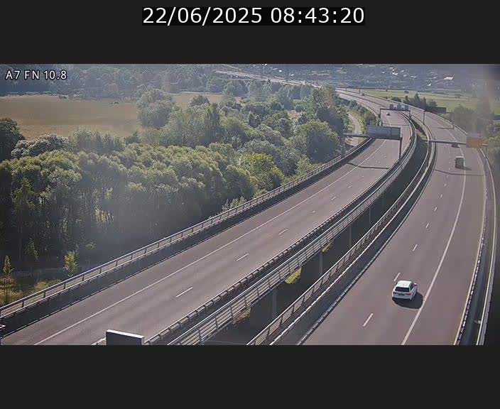 <h2>Caméra trafic Luxembourg - A7, Tunnel Gousselerbierg, sortie sud, direction rond-point Lorentzweiler (BK 10.8)</h2>