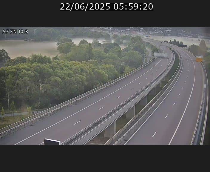 <h2>Caméra trafic Luxembourg - A7, Tunnel Gousselerbierg, sortie sud, direction rond-point Lorentzweiler (BK 10.8)</h2>