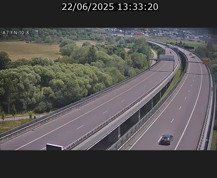 <h2>Caméra trafic Luxembourg - A7, Tunnel Gousselerbierg, sortie sud, direction rond-point Lorentzweiler (BK 10.8)</h2>