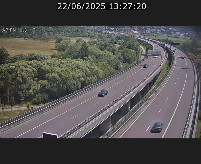 <h2>Caméra trafic Luxembourg - A7, Tunnel Gousselerbierg, sortie sud, direction rond-point Lorentzweiler (BK 10.8)</h2>