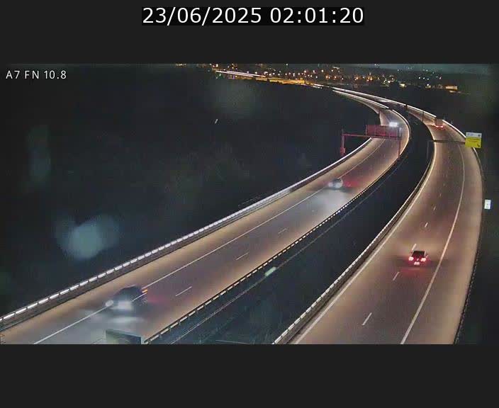 <h2>Caméra trafic Luxembourg - A7, Tunnel Gousselerbierg, sortie sud, direction rond-point Lorentzweiler (BK 10.8)</h2>