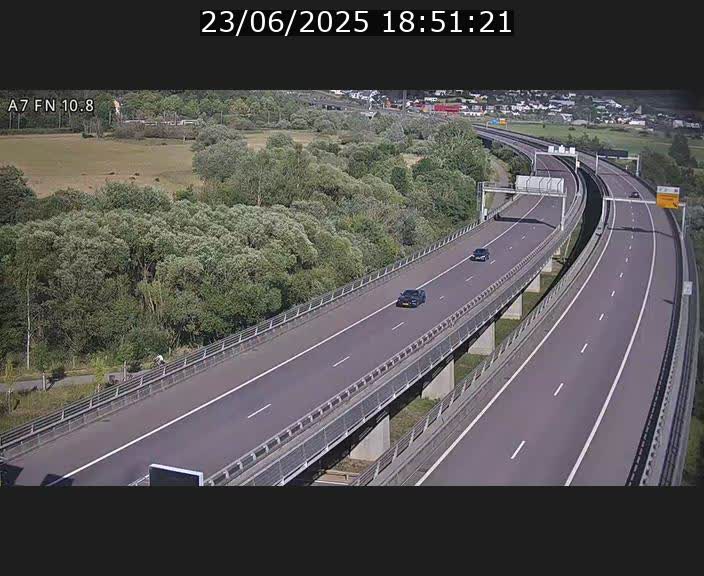 <h2>Caméra trafic Luxembourg - A7, Tunnel Gousselerbierg, sortie sud, direction rond-point Lorentzweiler (BK 10.8)</h2>