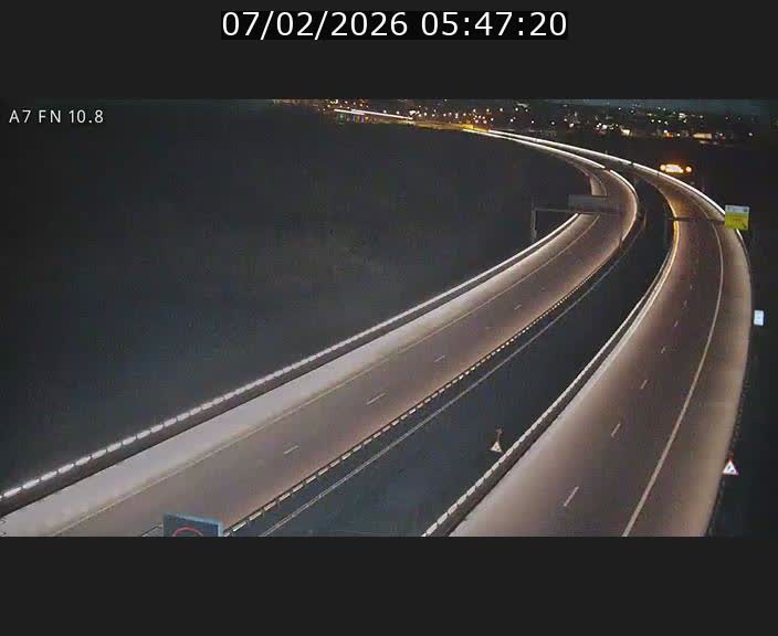 <h2>Caméra trafic Luxembourg - A7, Tunnel Gousselerbierg, sortie sud, direction rond-point Lorentzweiler (BK 10.8)</h2>