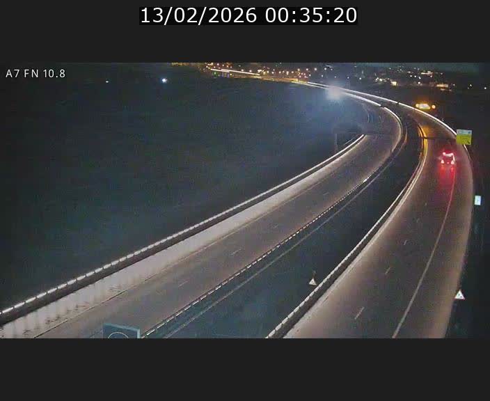 <h2>Caméra trafic Luxembourg - A7, Tunnel Gousselerbierg, sortie sud, direction rond-point Lorentzweiler (BK 10.8)</h2>