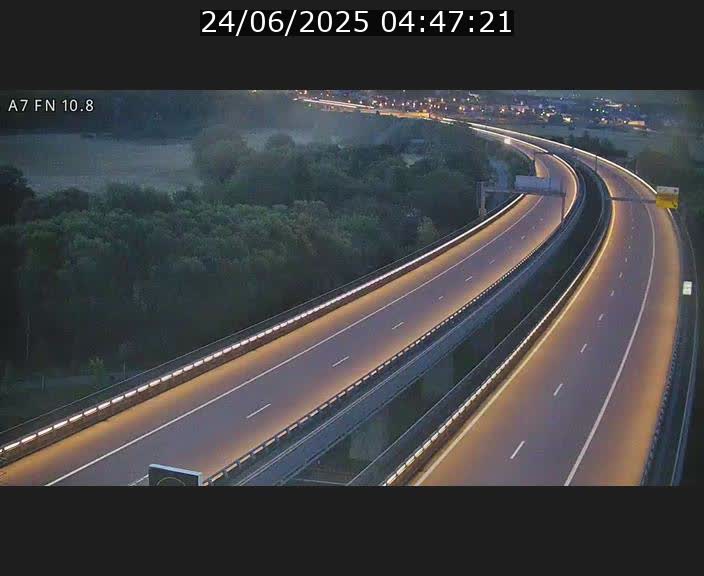 <h2>Caméra trafic Luxembourg - A7, Tunnel Gousselerbierg, sortie sud, direction rond-point Lorentzweiler (BK 10.8)</h2>