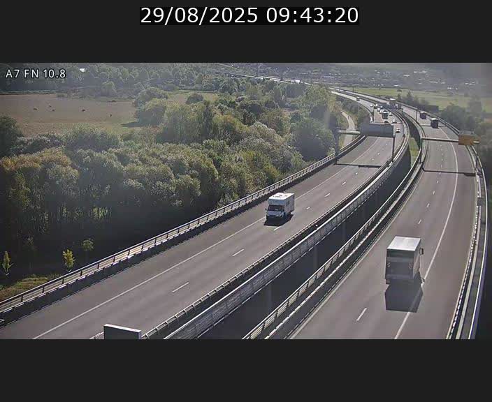 <h2>Caméra trafic Luxembourg - A7, Tunnel Gousselerbierg, sortie sud, direction rond-point Lorentzweiler (BK 10.8)</h2>