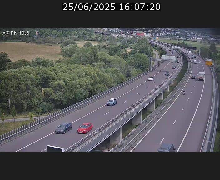 <h2>Caméra trafic Luxembourg - A7, Tunnel Gousselerbierg, sortie sud, direction rond-point Lorentzweiler (BK 10.8)</h2>