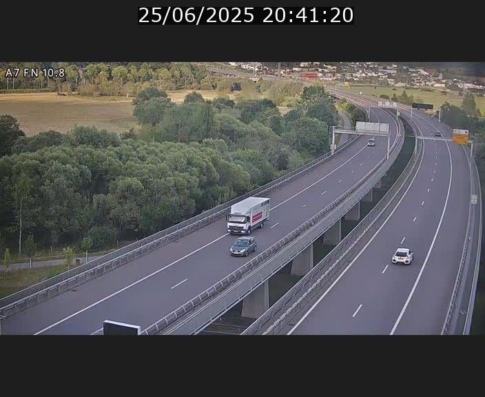 <h2>Caméra trafic Luxembourg - A7, Tunnel Gousselerbierg, sortie sud, direction rond-point Lorentzweiler (BK 10.8)</h2>
