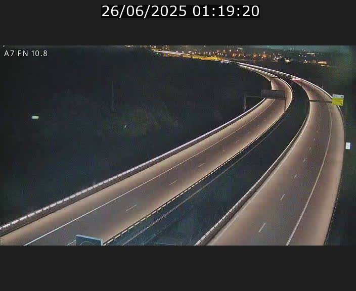 <h2>Caméra trafic Luxembourg - A7, Tunnel Gousselerbierg, sortie sud, direction rond-point Lorentzweiler (BK 10.8)</h2>