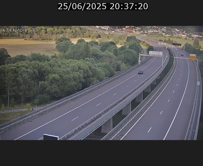 <h2>Caméra trafic Luxembourg - A7, Tunnel Gousselerbierg, sortie sud, direction rond-point Lorentzweiler (BK 10.8)</h2>