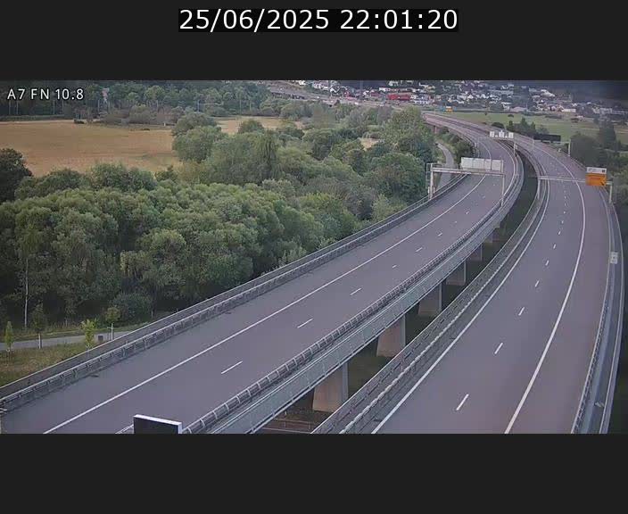 <h2>Caméra trafic Luxembourg - A7, Tunnel Gousselerbierg, sortie sud, direction rond-point Lorentzweiler (BK 10.8)</h2>