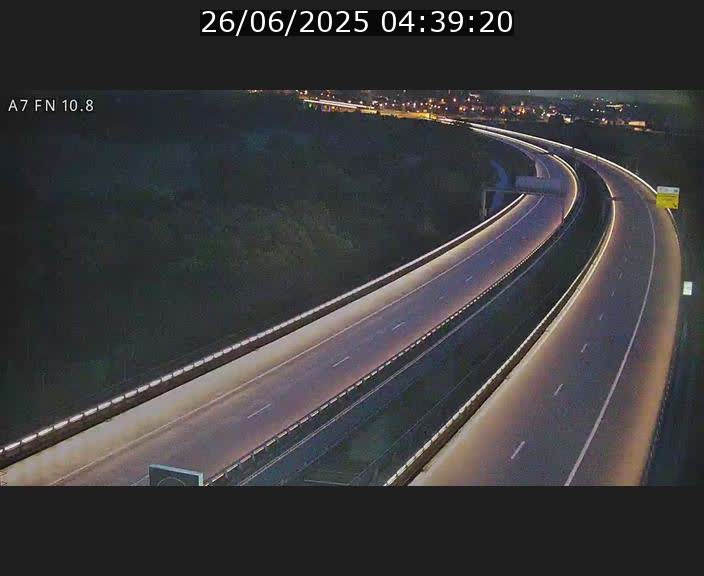 <h2>Caméra trafic Luxembourg - A7, Tunnel Gousselerbierg, sortie sud, direction rond-point Lorentzweiler (BK 10.8)</h2>