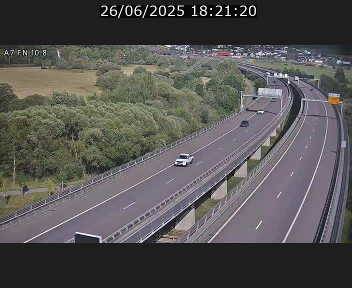 <h2>Caméra trafic Luxembourg - A7, Tunnel Gousselerbierg, sortie sud, direction rond-point Lorentzweiler (BK 10.8)</h2>
