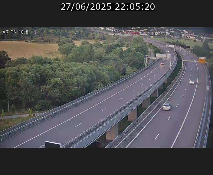 <h2>Caméra trafic Luxembourg - A7, Tunnel Gousselerbierg, sortie sud, direction rond-point Lorentzweiler (BK 10.8)</h2>