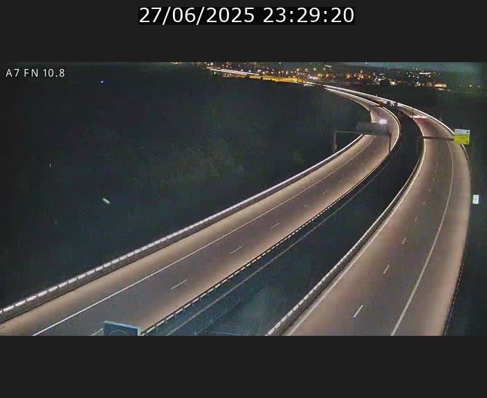 <h2>Caméra trafic Luxembourg - A7, Tunnel Gousselerbierg, sortie sud, direction rond-point Lorentzweiler (BK 10.8)</h2>