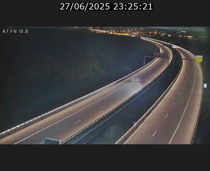 <h2>Caméra trafic Luxembourg - A7, Tunnel Gousselerbierg, sortie sud, direction rond-point Lorentzweiler (BK 10.8)</h2>