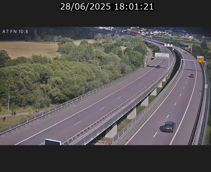 <h2>Caméra trafic Luxembourg - A7, Tunnel Gousselerbierg, sortie sud, direction rond-point Lorentzweiler (BK 10.8)</h2>