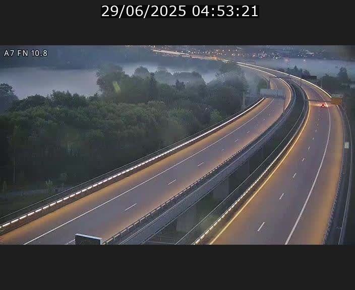 <h2>Caméra trafic Luxembourg - A7, Tunnel Gousselerbierg, sortie sud, direction rond-point Lorentzweiler (BK 10.8)</h2>