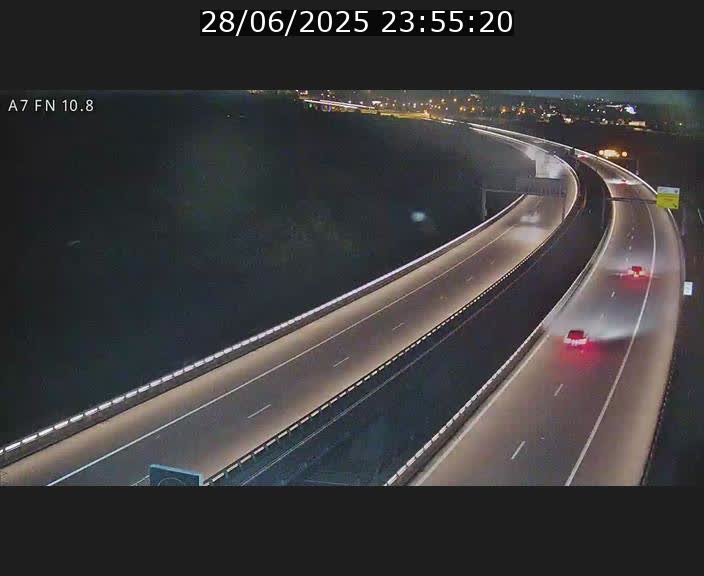 <h2>Caméra trafic Luxembourg - A7, Tunnel Gousselerbierg, sortie sud, direction rond-point Lorentzweiler (BK 10.8)</h2>