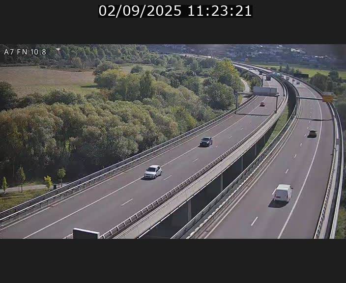 <h2>Caméra trafic Luxembourg - A7, Tunnel Gousselerbierg, sortie sud, direction rond-point Lorentzweiler (BK 10.8)</h2>