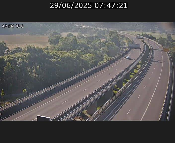 <h2>Caméra trafic Luxembourg - A7, Tunnel Gousselerbierg, sortie sud, direction rond-point Lorentzweiler (BK 10.8)</h2>