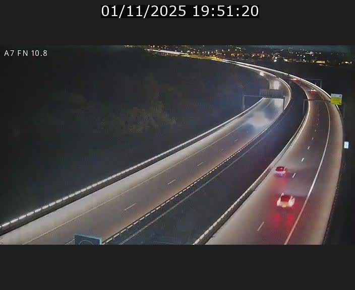 <h2>Caméra trafic Luxembourg - A7, Tunnel Gousselerbierg, sortie sud, direction rond-point Lorentzweiler (BK 10.8)</h2>