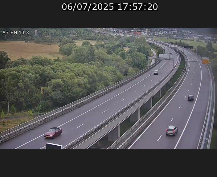 <h2>Caméra trafic Luxembourg - A7, Tunnel Gousselerbierg, sortie sud, direction rond-point Lorentzweiler (BK 10.8)</h2>