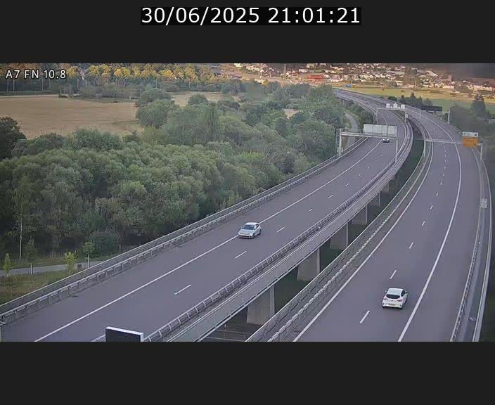 <h2>Caméra trafic Luxembourg - A7, Tunnel Gousselerbierg, sortie sud, direction rond-point Lorentzweiler (BK 10.8)</h2>
