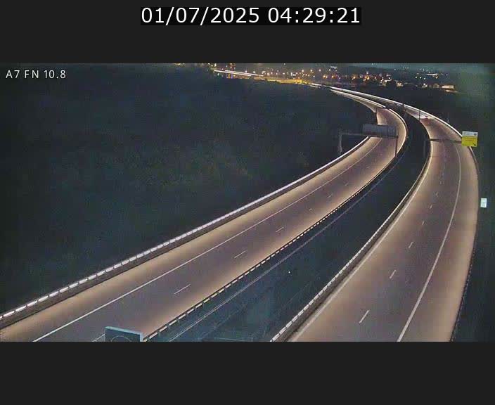 <h2>Caméra trafic Luxembourg - A7, Tunnel Gousselerbierg, sortie sud, direction rond-point Lorentzweiler (BK 10.8)</h2>