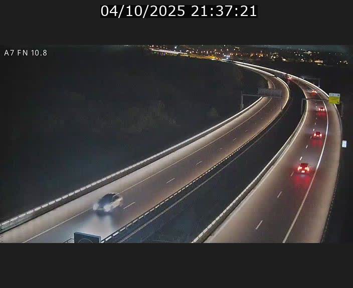 <h2>Caméra trafic Luxembourg - A7, Tunnel Gousselerbierg, sortie sud, direction rond-point Lorentzweiler (BK 10.8)</h2>