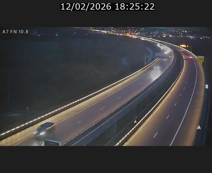 <h2>Caméra trafic Luxembourg - A7, Tunnel Gousselerbierg, sortie sud, direction rond-point Lorentzweiler (BK 10.8)</h2>