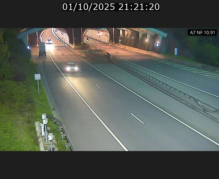 <h2>Caméra trafic Luxembourg - A7, Tunnel Gousselerbierg, entrée sud, direction Mersch</h2>