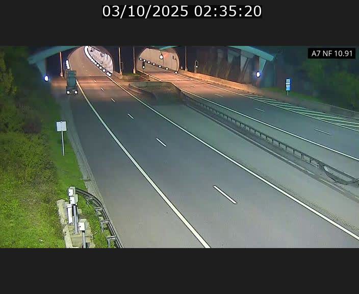 <h2>Caméra trafic Luxembourg - A7, Tunnel Gousselerbierg, entrée sud, direction Mersch</h2>