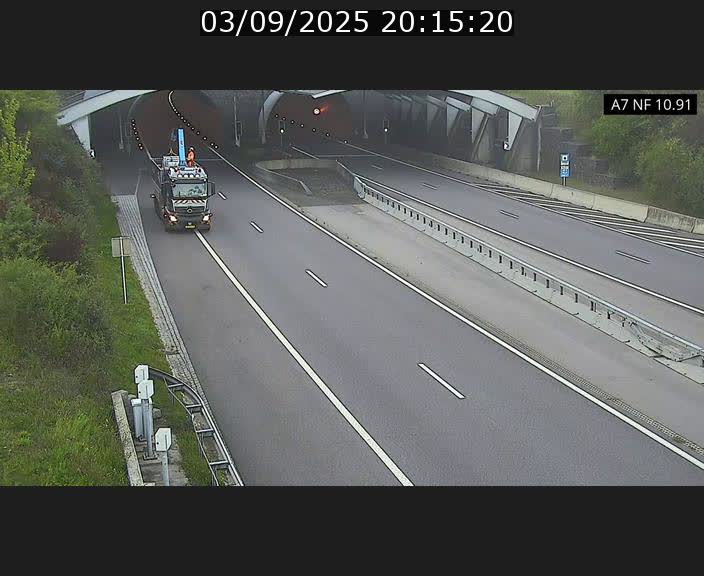 <h2>Caméra trafic Luxembourg - A7, Tunnel Gousselerbierg, entrée sud, direction Mersch</h2>
