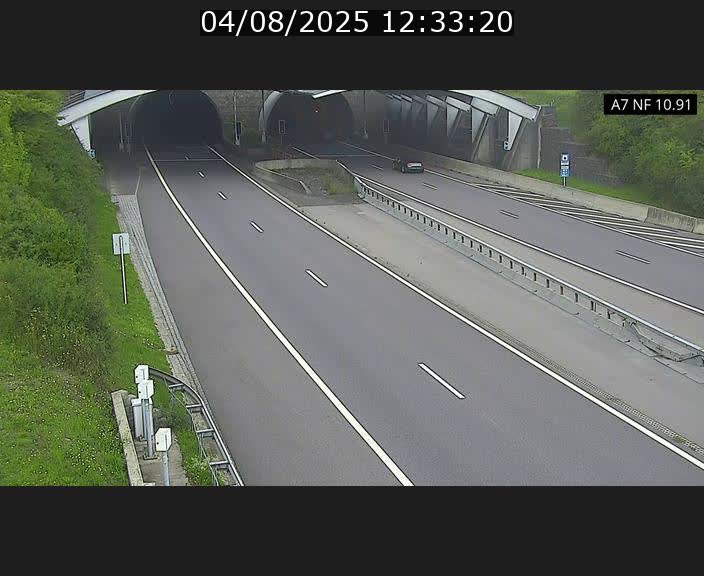 <h2>Caméra trafic Luxembourg - A7, Tunnel Gousselerbierg, entrée sud, direction Mersch</h2>