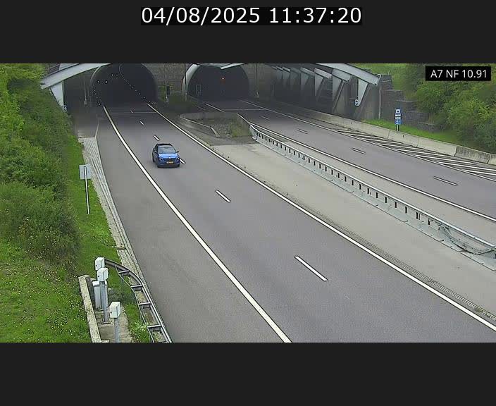 <h2>Caméra trafic Luxembourg - A7, Tunnel Gousselerbierg, entrée sud, direction Mersch</h2>