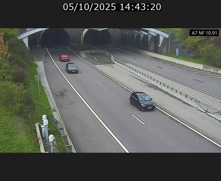 <h2>Caméra trafic Luxembourg - A7, Tunnel Gousselerbierg, entrée sud, direction Mersch</h2>