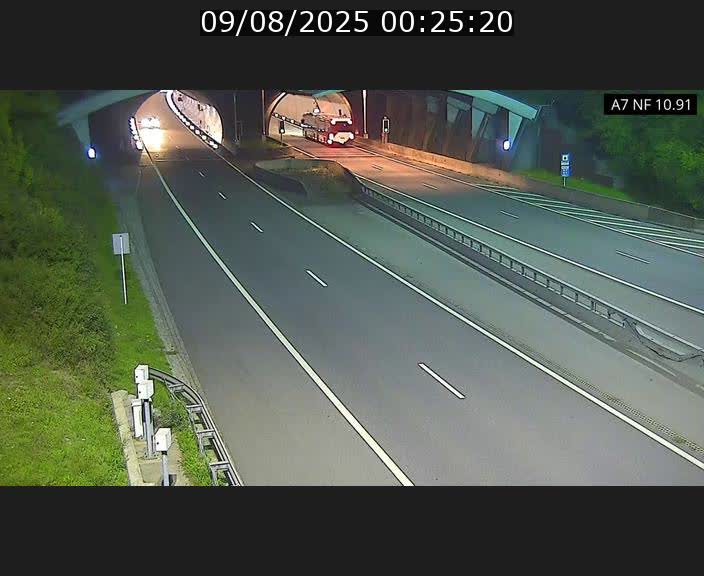 <h2>Caméra trafic Luxembourg - A7, Tunnel Gousselerbierg, entrée sud, direction Mersch</h2>