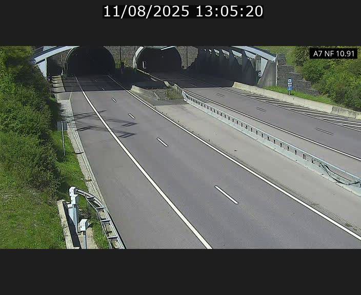 <h2>Caméra trafic Luxembourg - A7, Tunnel Gousselerbierg, entrée sud, direction Mersch</h2>