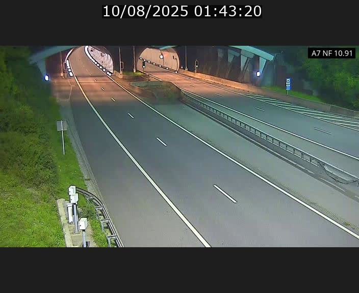 <h2>Caméra trafic Luxembourg - A7, Tunnel Gousselerbierg, entrée sud, direction Mersch</h2>