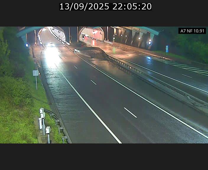 <h2>Caméra trafic Luxembourg - A7, Tunnel Gousselerbierg, entrée sud, direction Mersch</h2>